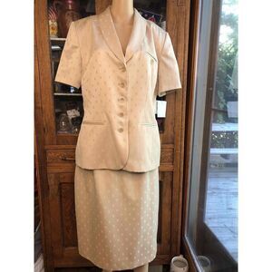NWT Sag Harbor Khaki Champagne  Skirt Suit Jacket Short Sleeve Business Size 16